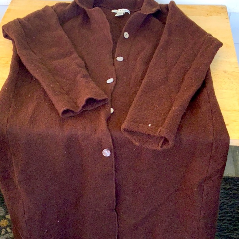 Women’s wool jacket, mid calf length